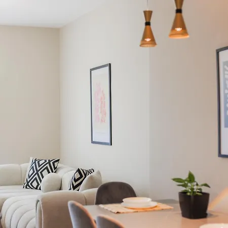Mint Apartment